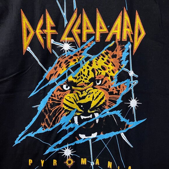 Def Leppard Pyromania Album Cover Art T-Shirt Large - Picture 4 of 6